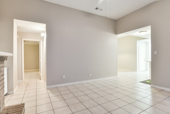 Photo - 13207 Pebblewalk Cir S