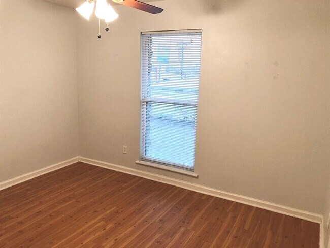 Photo - 2301 Ohlen Rd Unit 211