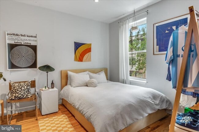 Photo - 2049 E Susquehanna Ave Unit 2F