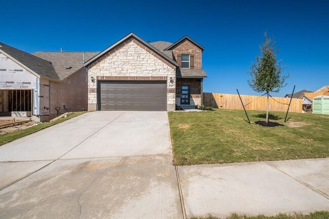 Photo - 108 Leatherleaf Dr House