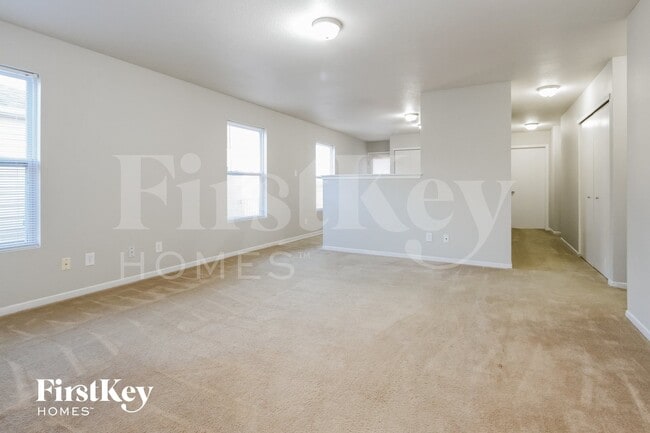 8435 Sansa St