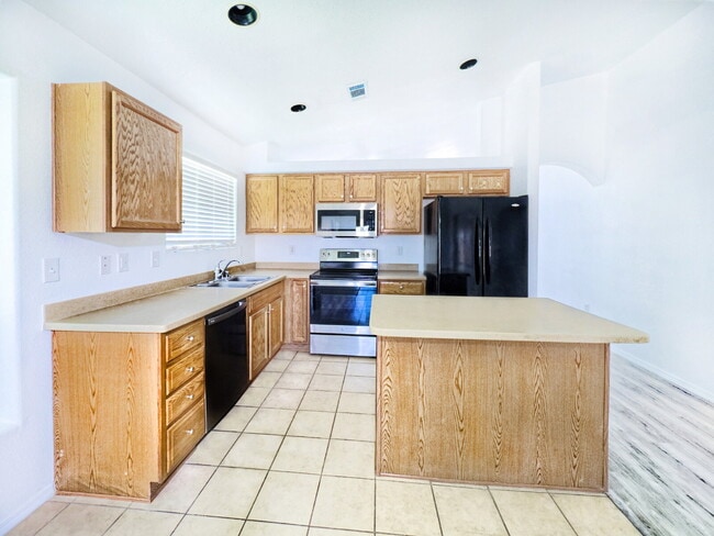 Photo - Nice, 1 Level, 4 Bedroom Home in Northern Meadows
