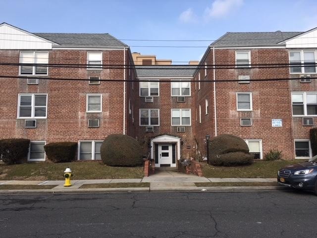 Fairfield Gables At Rockville Centre - Fairfield Gables At Rockville Centre Apartments