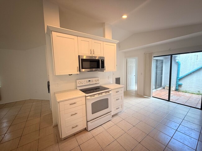 Photo - 9159 SW 22nd St Unit E