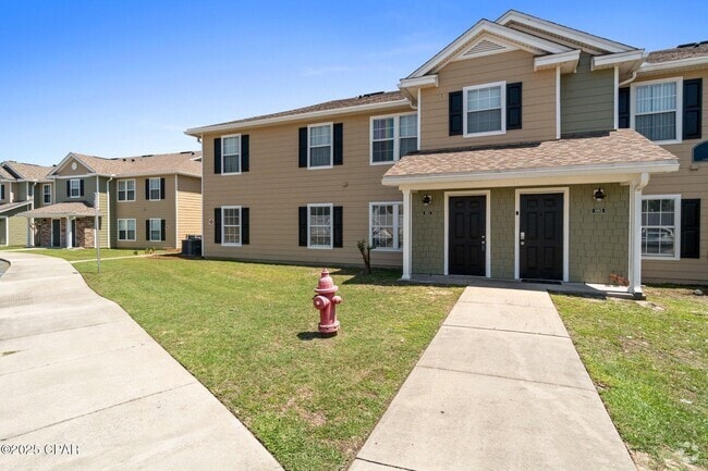 Building Photo - 801 Cape Cod Dr Unit 801 Rental