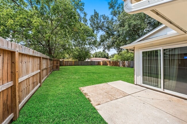 Photo - 22831 Millgate Dr