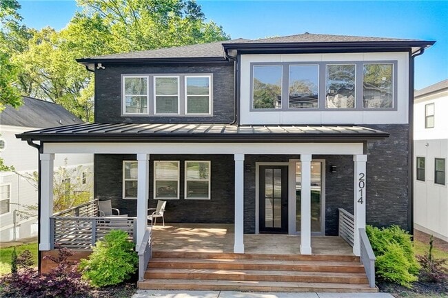 Photo - 2014 Cambridge Ave