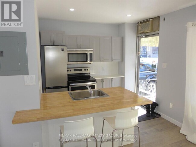 Photo - 15 Marier Ave