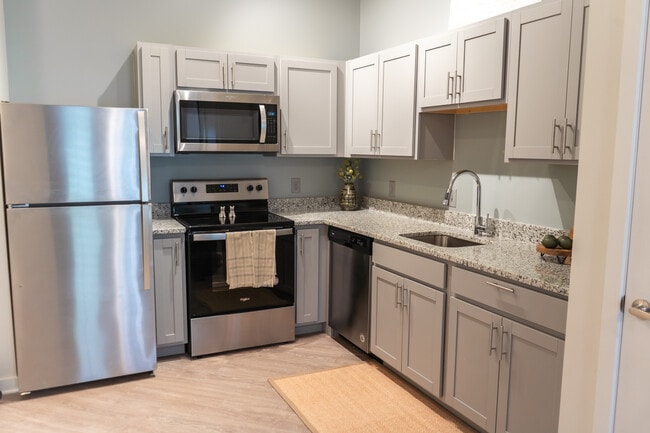 Lofts at Hillson