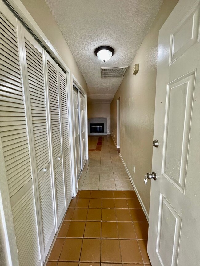 3617/21 Curry Ln Apartment For Rent in Dickinson, TX