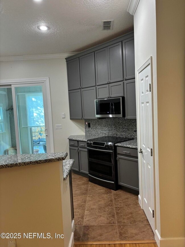 Photo - 651 Selva Lakes Cir