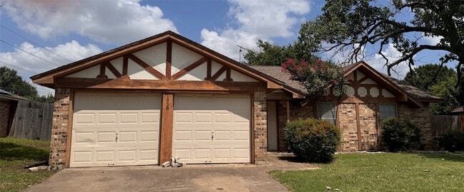 Building Photo - 1928 Hurstview Dr Rental