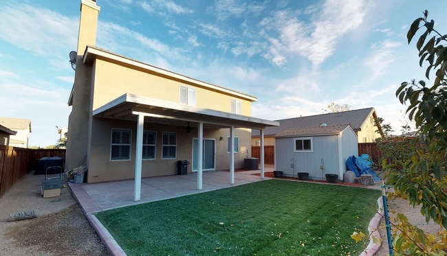 Photo - 4 BEDROOM HESPERIA HOME