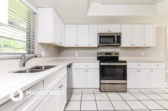 Photo - 1794 Baywood Ave