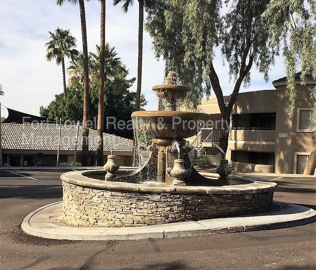 Photo - 1720 E Thunderbird Rd Unidad 2044