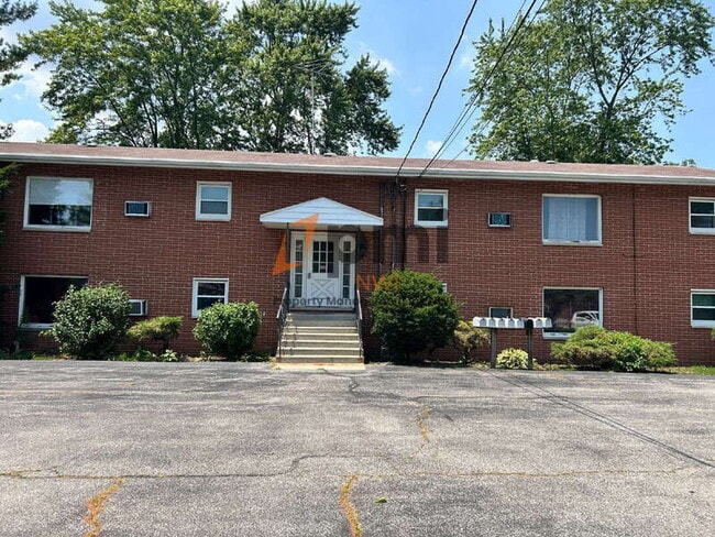 Building Photo - 660 N Hobart Rd Unit Apt 2