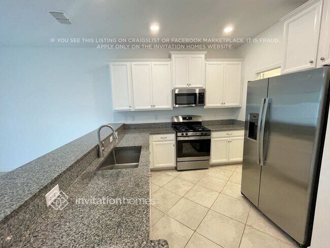 3078 Bryant Park Dr