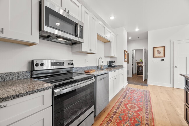 The Grad Luxury Apartments