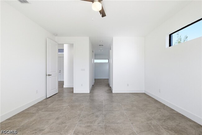 Photo - 1119 NW 28th Pl