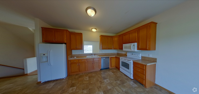 Building Photo - 3D Tour Available - 2-Car Garage + Close t... Rental