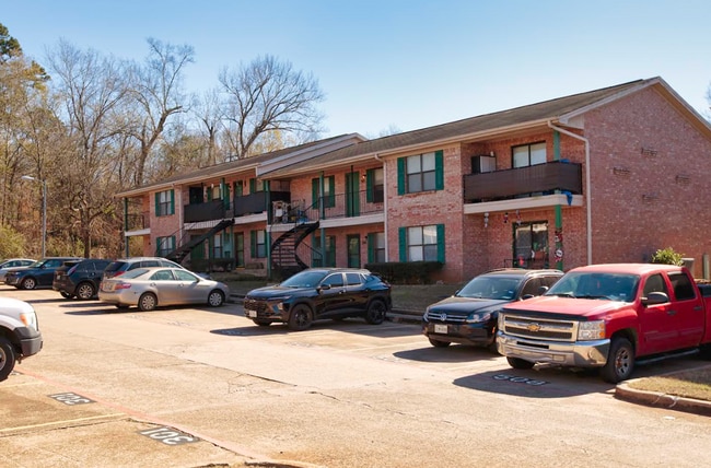 Photo - Oakview Condos Unidad 4133 NE Stallings Dr. #506