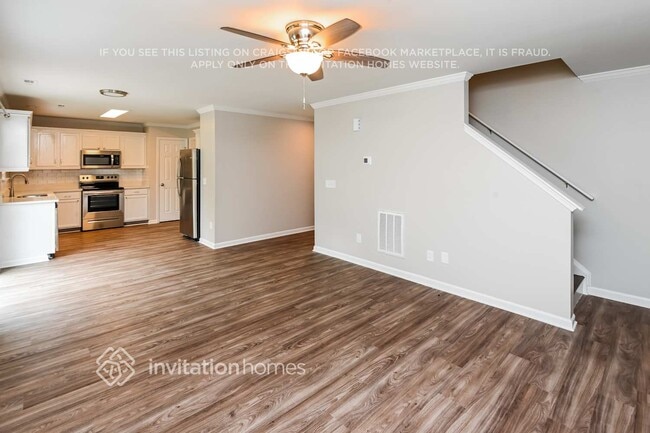 Photo - 1359 Sinai Pl NW