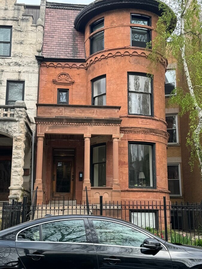 Photo - 5135 S Dorchester Ave Casa
