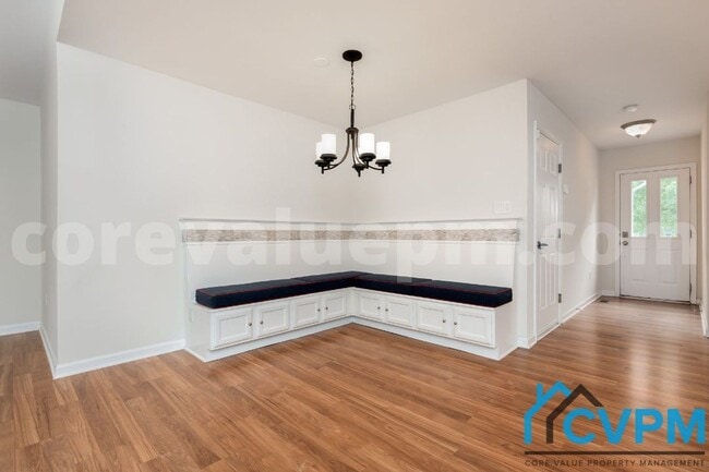 Photo - 4702 Shelley Ln