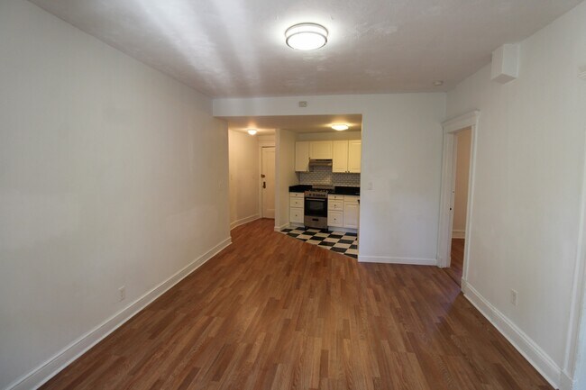 251 Kelton St Unit 1