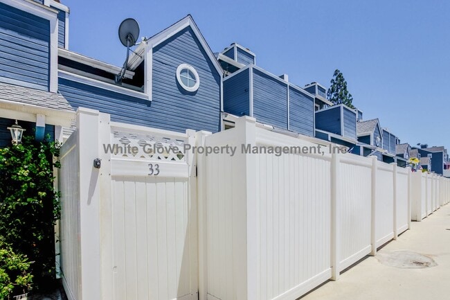 Building Photo - Beautiful Gated Brea Condo with Dual Primary Suites, Fireplaces & Community Pool