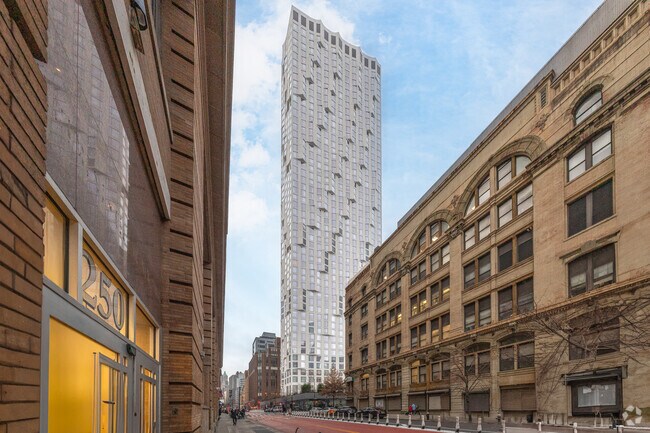 11 Hoyt St - 11 Hoyt St