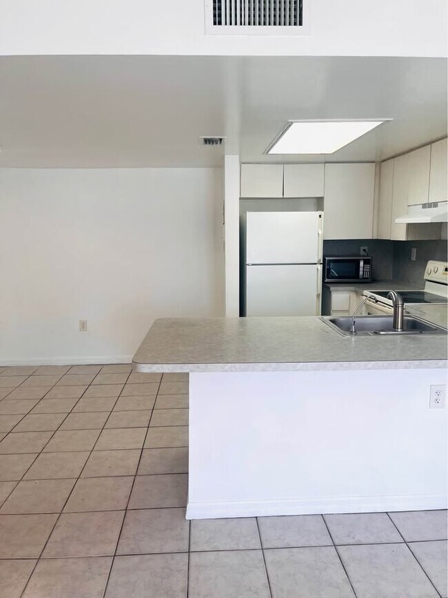 1316 NW 24th Ave