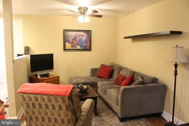 Photo - 1909 Rosedale St NE Unit 1