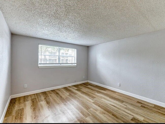 Photo - 9900 Grace Dr Apartment Unit 7