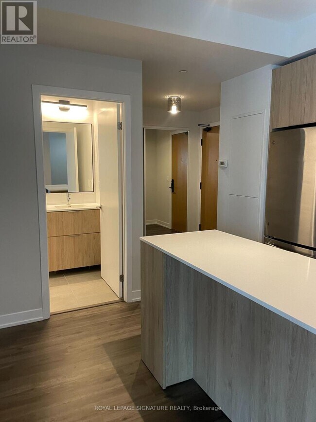 Photo - 25 Nicholas Ave Unit 322