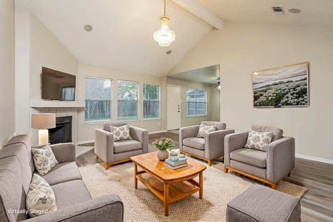 Photo - 2803 Green Hollow Ct