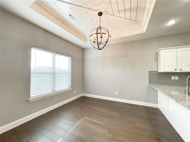 Photo - 360 Captain Hopkins St