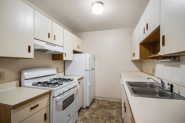 Trappers Cove Apartments