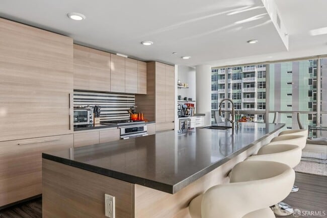 Photo - 708 Long Bridge St Unit 1207