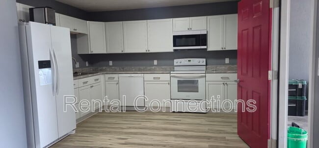 Photo - 1306 W Mack Ave Unit .