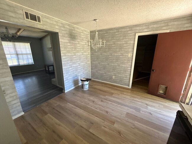 159 Randall Dr