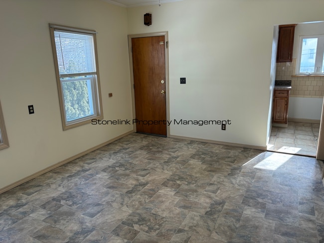 Photo - 70 Magill St Unit 2