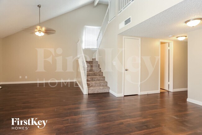 Photo - 6612 Wheelbarrow Peak Dr