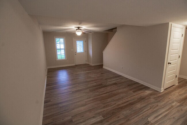 Photo - 4618 Dehaven Dr