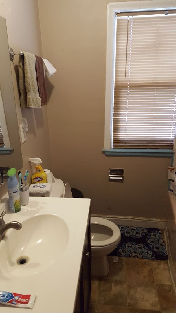 Photo - Close to schools and shopping