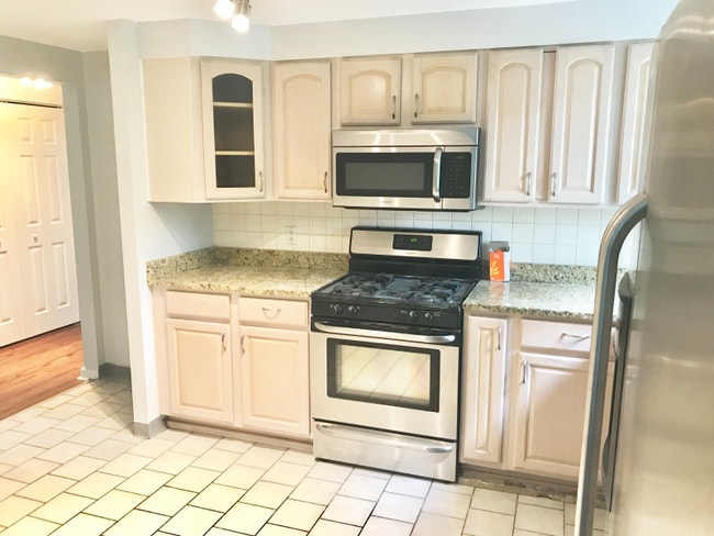 Photo - 140 Shepards Knoll Dr