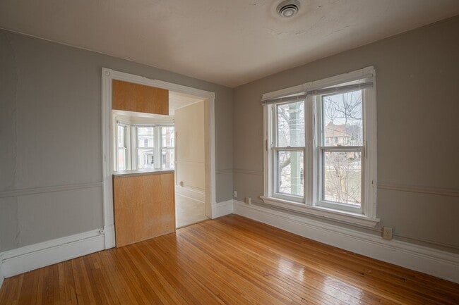 Photo - 751 Jenifer St Unidad #4