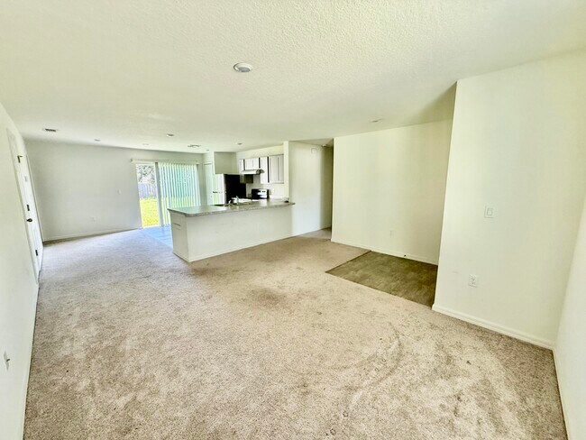 Photo - 149 SW Becker Rd