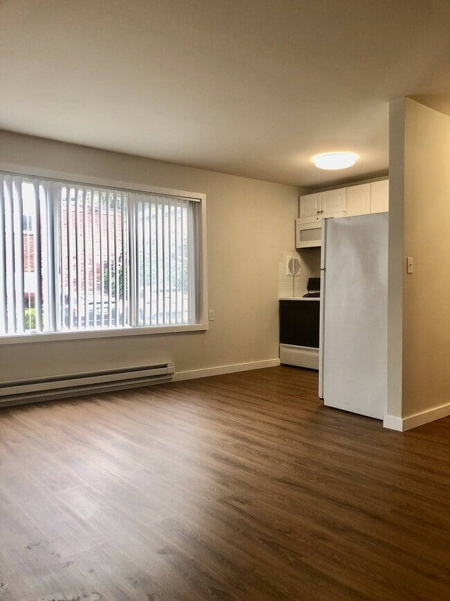 Photo - 3604 NE 73rd Pl