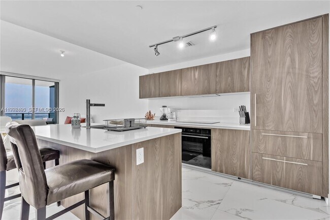 Photo - 3131 NE 7th Ave Unidad 4202